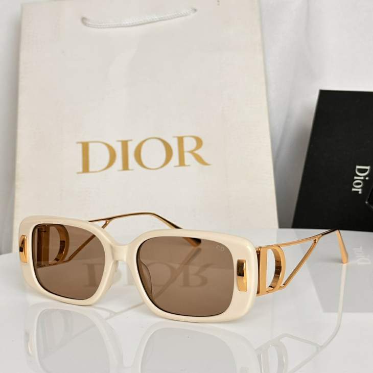 Picture of Dior Sunglasses _SKUfw79399173fw